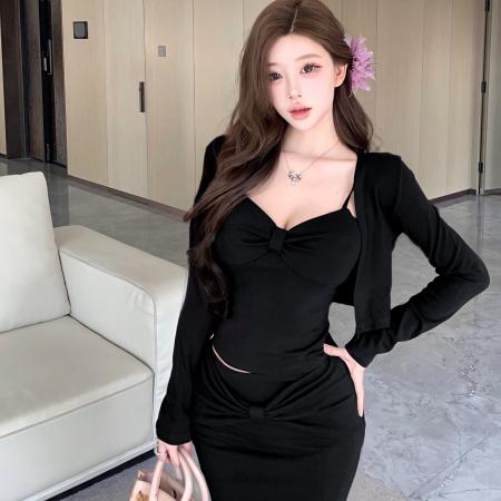 FA45328# 新款显瘦遮肉高弹百搭吊带+时尚包臀半身裙+高级感开衫三件套 服裝批發女裝批發服飾貨源