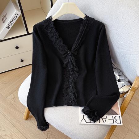 FA45376# 秋冬新款排扣针织衫女设计感v领蕾丝领口打底衫内搭外穿 服裝批發女裝批發服飾貨源