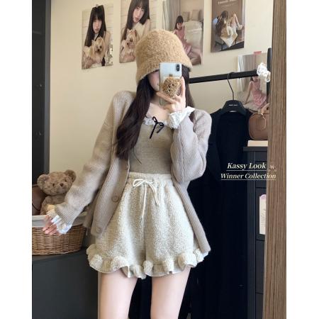 羊羔绒短裤女装冬季高腰设计感保暖宽松休闲裤毛绒热裤 服裝批發女裝批發服飾貨源