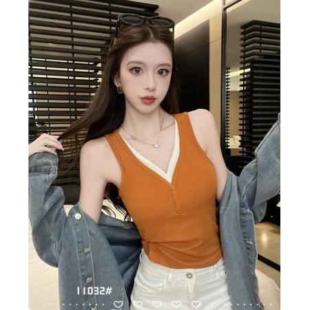 秋冬磨毛撞色假两件带胸垫背心宽肩修身显瘦美背背心文胸一体式 服裝批發女裝批發服飾貨源