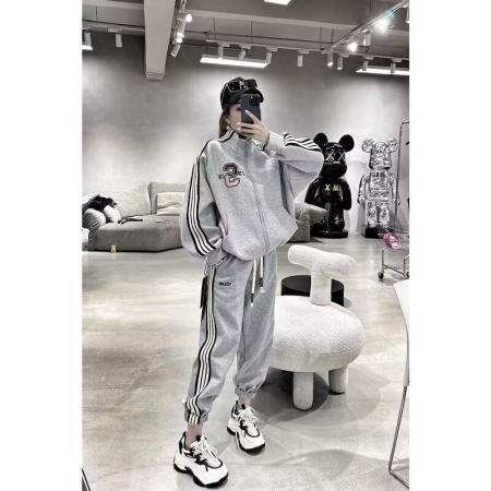 FA45423# 春秋季时尚洋气学生网红休闲三条杠裤子两件套运动套装女 服裝批發女裝批發服飾貨源