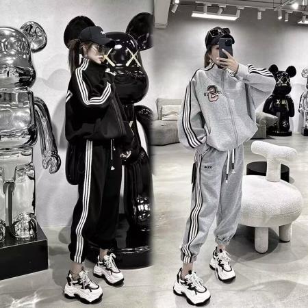 FA45423# 春秋季时尚洋气学生网红休闲三条杠裤子两件套运动套装女 服裝批發女裝批發服飾貨源