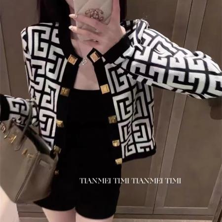 FA45189# 甜美TIMI针织开衫外套女法式上衣气质温柔穿搭字母外套 服裝批發女裝批發服飾貨源