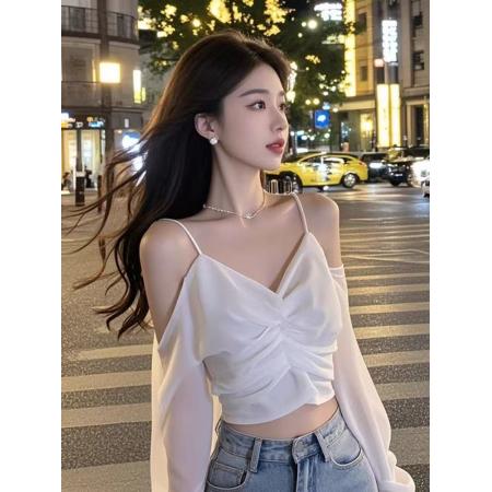FA45194# 白色吊带短款上衣女秋季新款法式温柔风高级感女神范轻奢性感 服裝批發女裝批發服飾貨源