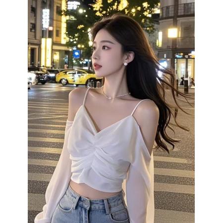 FA45194# 白色吊带短款上衣女秋季新款法式温柔风高级感女神范轻奢性感 服裝批發女裝批發服飾貨源