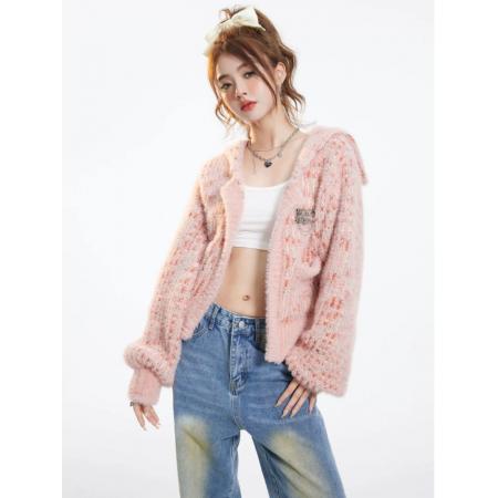 FA45256# 粉色设计感小众毛衣女春秋新款慵懒针织开衫外套小个子短上衣 服裝批發女裝批發服飾貨源