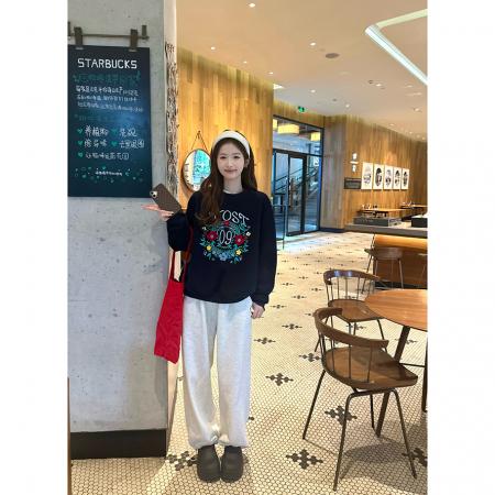 FA45259# 刺绣花朵卫衣新款甜美少女感chic圆领长袖上衣 服裝批發女裝批發服飾貨源