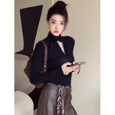 FA45275# 秋季极简风挂脖V领修身褶皱百搭打底衫显瘦洋气纯色新款长袖上衣 服裝批發女裝批發服飾貨源