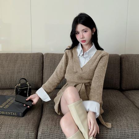 FA45302# 撞色假两件针织衬衫领拼接裙子秋冬法式收腰气质宽松显瘦连衣裙 服裝批發女裝批發服飾貨源