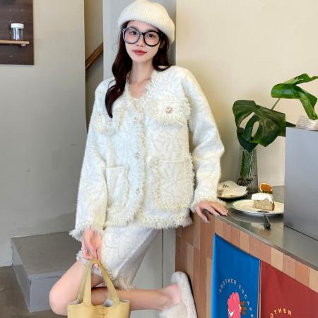 FA45307# 日韩系气质名媛小香风宽松高级百搭流苏针织开衫短外套上衣+短裤 服裝批發女裝批發服飾貨源