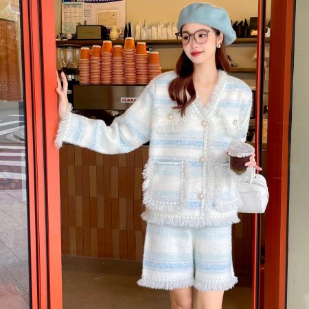 FA45308# 法式气质小香风宽松高级百搭流苏彩虹色针织开衫短外套上衣+短裤 服裝批發女裝批發服飾貨源