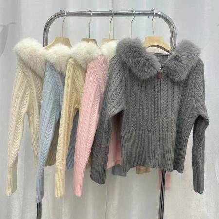 FA45312# 秋冬韩系新款温柔系气质毛领拉链麻花毛衣连帽针织长袖开衫女 服裝批發女裝批發服飾貨源