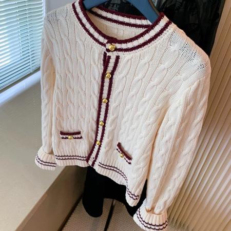 FA45345# 小香风软糯麻花针织开衫女秋冬新款高级感金扣毛衣设计 服裝批發女裝批發服飾貨源