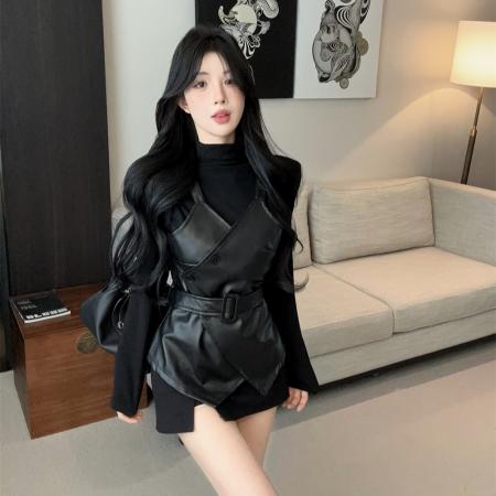 FA45356# 春秋韩版高领超修身打底T恤搭配不规则修身皮马夹辣妹两件套 服裝批發女裝批發服飾貨源