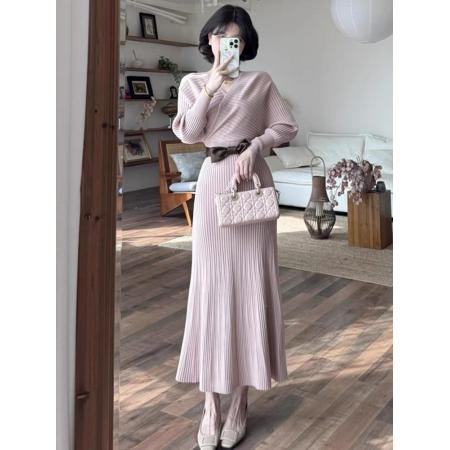 FA45395# 加厚毛衣蕾英俊心动情书-秋季韩系性感辣妹名媛气质V领针织连衣裙 服裝批發女裝批發服飾貨源