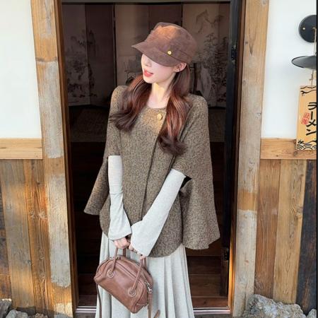 FA45396# 斗篷披肩外搭小香风外套长袖打底连衣裙套装 服裝批發女裝批發服飾貨源