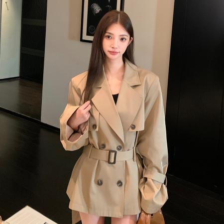 FA45564# 卡其色韩版高级感短款风衣女秋季新款英伦风小个子收腰外套 服裝批發女裝批發服飾貨源