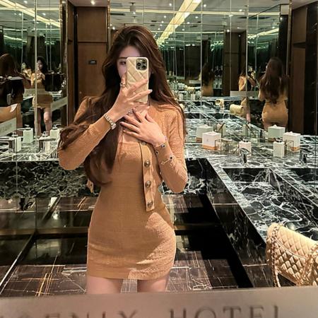 FA45581# 法式小香风肌理纹开衫针织外套女初秋新款包臀背心裙毛织两件套装 服裝批發女裝批發服飾貨源