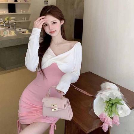 FA45592# 纯欲风别致独特撞色v领连衣裙女春秋款收腰气质修身包臀连衣裙子 服裝批發女裝批發服飾貨源