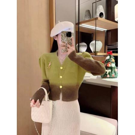 FA45595# 秋冬气质百搭法式V领金扣渐变软糯羊毛小香针织毛衣 服裝批發女裝批發服飾貨源