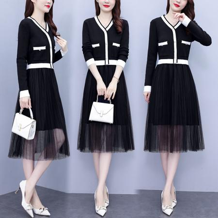 FA45621# 新款轻熟风女装百褶网纱时尚拼接v领针织收腰假两件连衣裙 服裝批發女裝批發服飾貨源