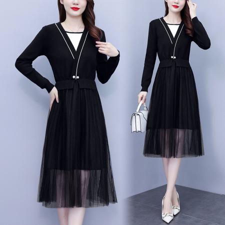 FA45622# 秋冬新款时尚轻熟风女装百褶网纱拼接v领针织收腰假两件连 服裝批發女裝批發服飾貨源