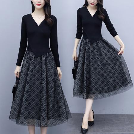 FA45624# 黑色毛衣连衣裙女长袖网纱秋季新款显瘦气质中长款裙子 服裝批發女裝批發服飾貨源