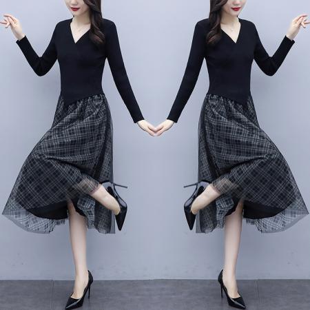FA45624# 黑色毛衣连衣裙女长袖网纱秋季新款显瘦气质中长款裙子 服裝批發女裝批發服飾貨源