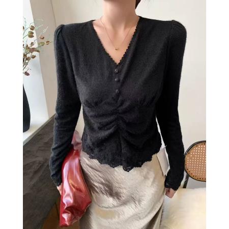 FA45674# 秋冬新款法式蕾丝衬衫女甜美高级感洋气v领修身显瘦内搭上衣 服裝批發女裝批發服飾貨源