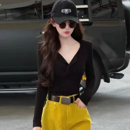 FA45675# 美式辣妹V领扭结修身长袖t恤女早秋新款独特别致小衫打底短款上衣 服裝批發女裝批發服飾貨源