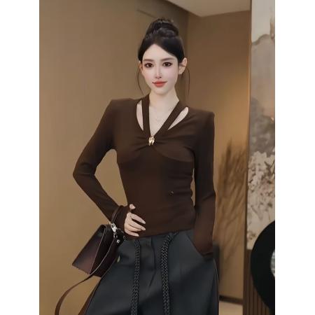 FA45676# 性感辣妹风德绒磨毛镂空长袖T恤秋季高级感修身显瘦打底衫上衣女 服裝批發女裝批發服飾貨源