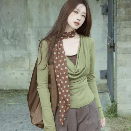 FA45688# 高级感假两件长袖t恤女韩系早秋穿搭针织打底衫修身显瘦荡领上衣 服裝批發女裝批發服飾貨源