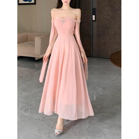 纯欲温柔风V领挂脖别致超仙A字显瘦大摆连衣裙 服裝批發女裝批發服飾貨源