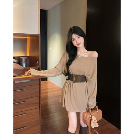 FA45698# 性感露肩小心机长袖收腰显瘦T恤上衣女配宽款皮带 服裝批發女裝批發服飾貨源