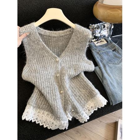 新款韩系时尚温柔风蕾丝衬衣女秋冬叠穿V领针织马甲上衣女 服裝批發女裝批發服飾貨源