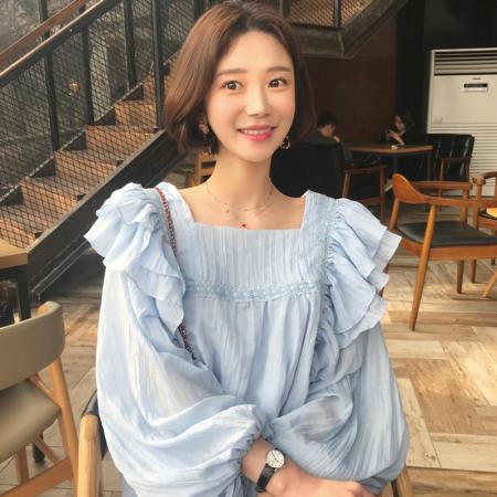 FA45709# 春夏新款蕾丝拼接长袖蝴蝶结系带气质小衫女设计肌理感上衣 服裝批發女裝批發服飾貨源