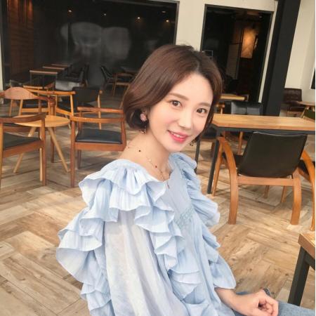 FA45709# 春夏新款蕾丝拼接长袖蝴蝶结系带气质小衫女设计肌理感上衣 服裝批發女裝批發服飾貨源