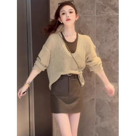 LN76340# 复古镂空后背绑带圆领长袖针织衫女秋季新款时尚休闲显瘦打底上衣