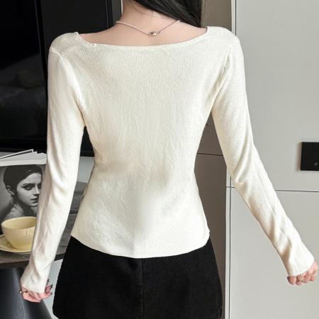 FA45791# 秋冬亮丝V领不规则打底衫女设计感褶皱含羊毛上衣长袖针织衫 服裝批發女裝批發服飾貨源
