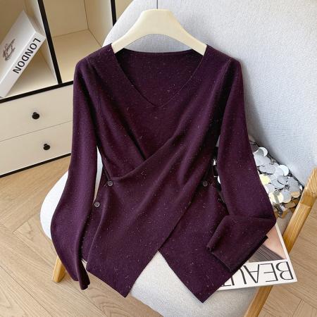 FA45791# 秋冬亮丝V领不规则打底衫女设计感褶皱含羊毛上衣长袖针织衫 服裝批發女裝批發服飾貨源