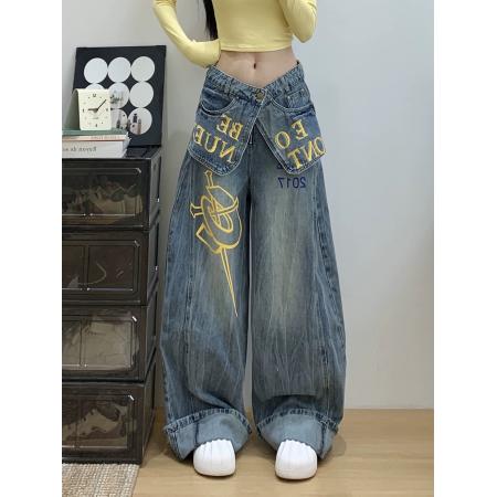 FA45799# 设计感双腰搭片字母印花牛仔裤女秋季美式水洗显瘦弯刀阔腿裤 服裝批發女裝批發服飾貨源