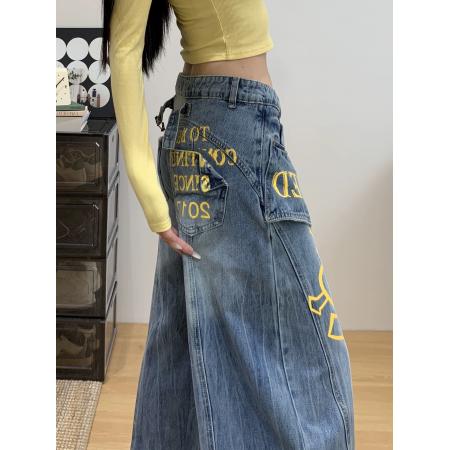 FA45799# 设计感双腰搭片字母印花牛仔裤女秋季美式水洗显瘦弯刀阔腿裤 服裝批發女裝批發服飾貨源