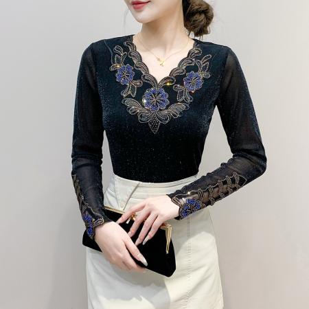 FA45823# 秋季新款v领长袖上衣优雅花边拼接烫钻洋气网纱收腰气质t恤 服裝批發女裝批發服飾貨源