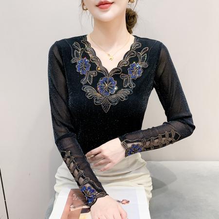 FA45823# 秋季新款v领长袖上衣优雅花边拼接烫钻洋气网纱收腰气质t恤 服裝批發女裝批發服飾貨源