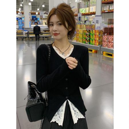 FA45838# 蕾丝拼接v领针织开衫女初秋季穿搭收腰内搭设计感开叉上衣 服裝批發女裝批發服飾貨源