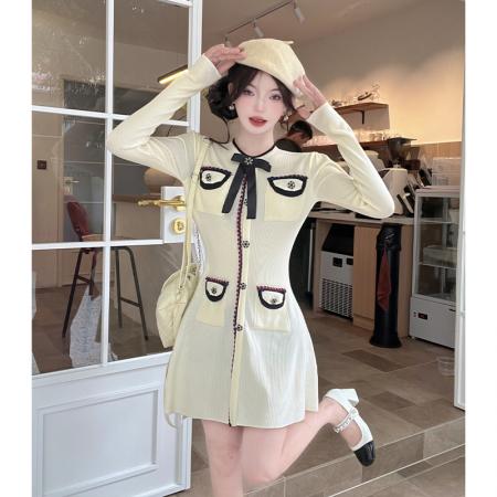 FA45848# 新年女圆领针织连衣裙甜美收腰A字裙秋冬显瘦毛衣打底裙 服裝批發女裝批發服飾貨源