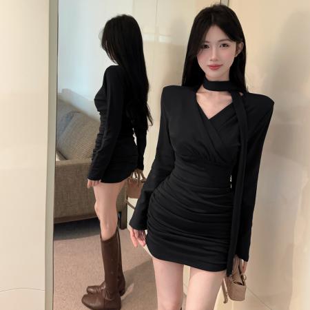 FA45864# 飘带V领交叉连衣裙秋季收腰设计感别致修身性感包臀短裙 服裝批發女裝批發服飾貨源