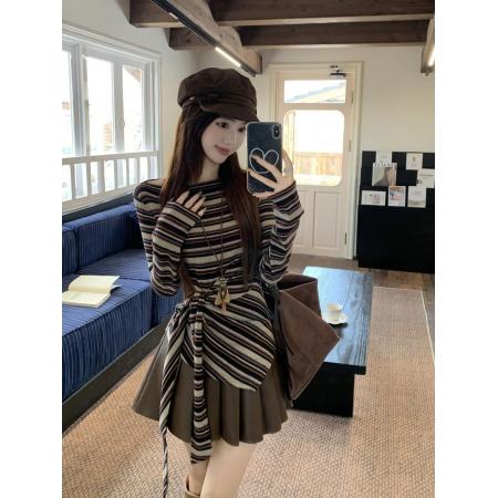 FA45886# 法国羊绒条纹斜肩长袖T恤修身系带复古露肩不规则上衣 服裝批發女裝批發服飾貨源