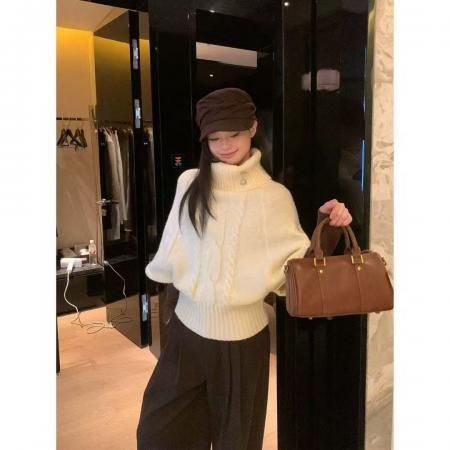 FA45899# 灰色麻花高领毛衣女秋冬蝙蝠袖短款韩系慵懒高级感针织上衣 服裝批發女裝批發服飾貨源