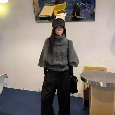 FA45899# 灰色麻花高领毛衣女秋冬蝙蝠袖短款韩系慵懒高级感针织上衣 服裝批發女裝批發服飾貨源
